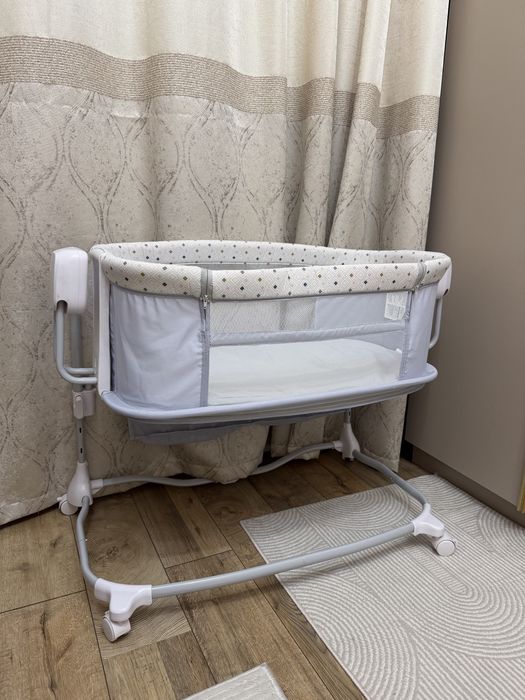 Продам детскую манеж