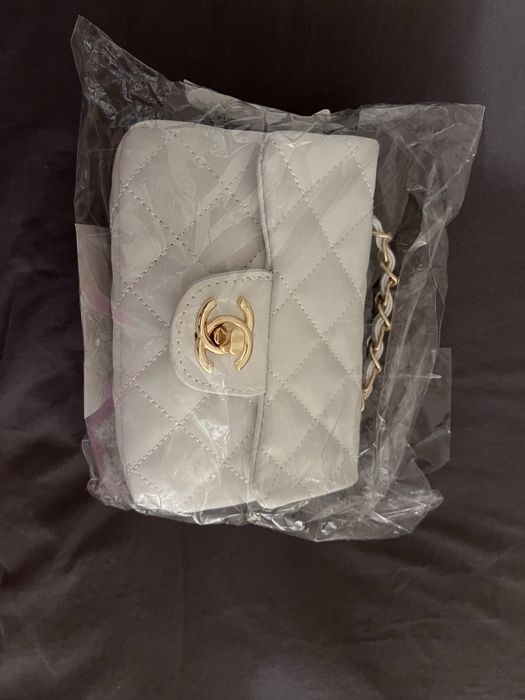 Чанта на chanel 55€