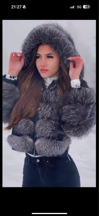 Яке от лисица и кожа