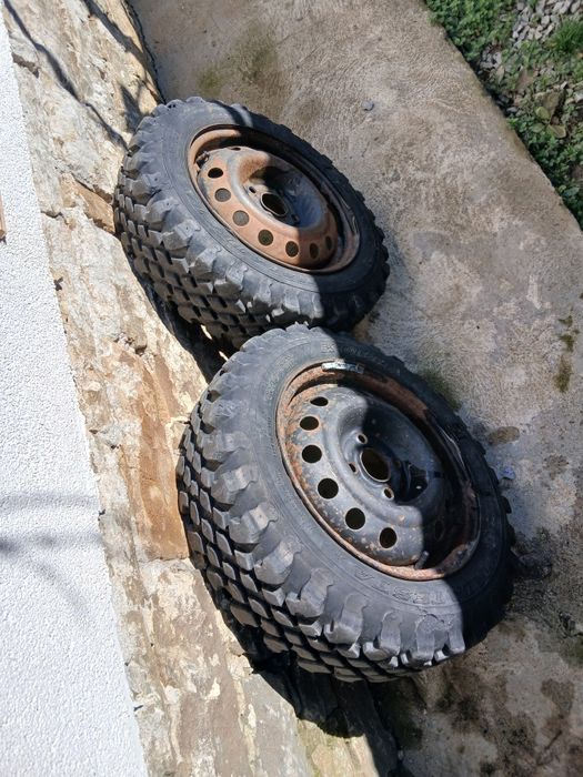 Продавам гуми Малатеста