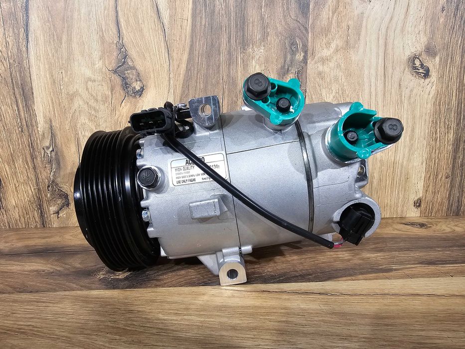 Компрессор кондиционера Hyundai Elantra