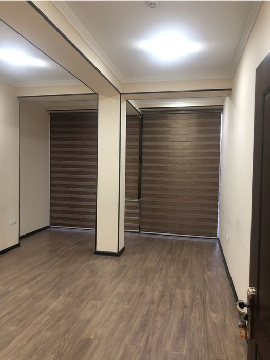 Чорсу Сдаётся 6 комнатный офис не далеко от метро.доступ 24/7