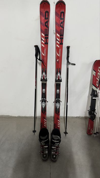 Продам лыжи с обувью