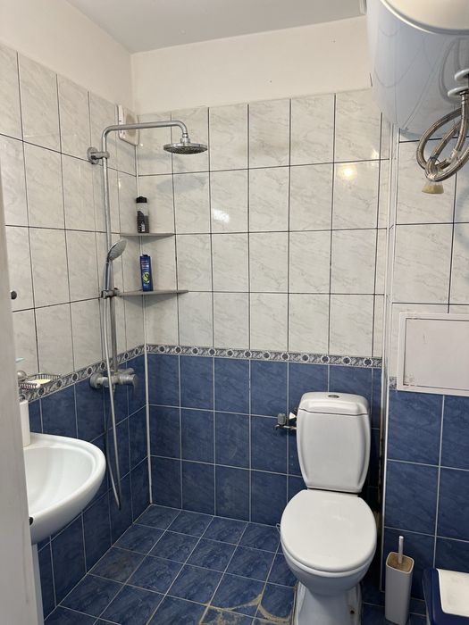 Дава се под наем Тристаен апартамент в Пловдив, Кючук Париж - 80 кв.м за 448.8 € - Снимка #12