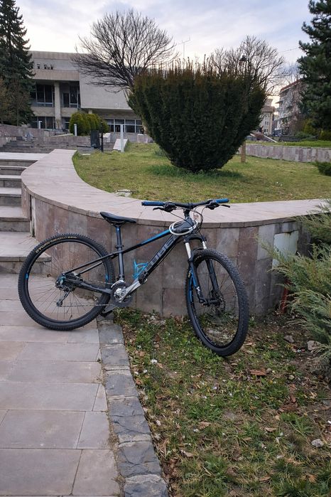 Bicicleta hard trail Cube Analog CMOT  27.5
