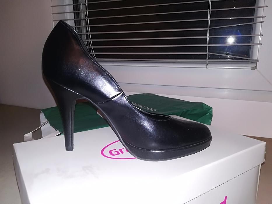 Дамски обувки Deichmann, номер 36