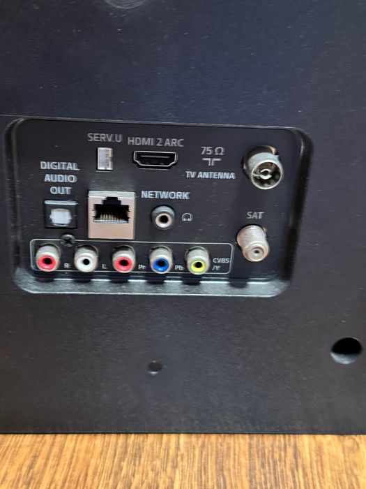 Tv LCD Philips 80cm (diagonala)