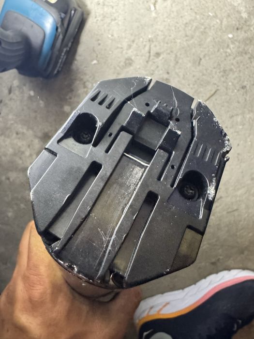 Baterie bosch veriticala de 750