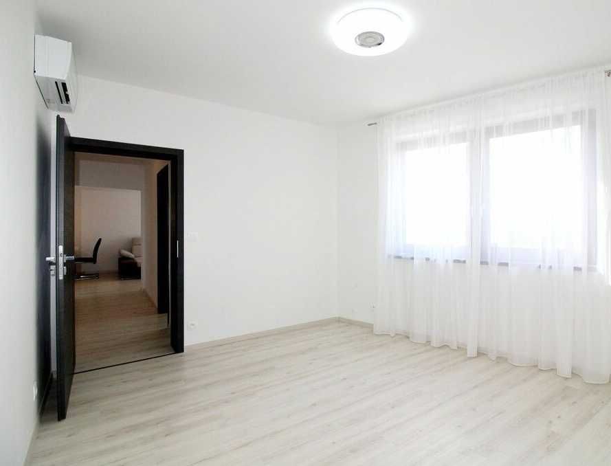 Дава се под наем Многостаен апартамент в Пловдив, Христо Смирненски - 92 кв.м за 459 € - Снимка #5