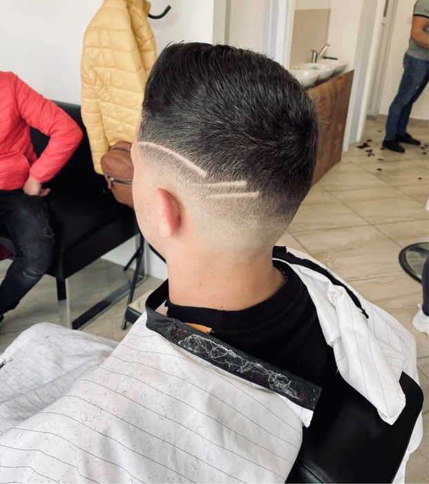 Ofer servicii profesionale de frizerie pentru bărbați si copii