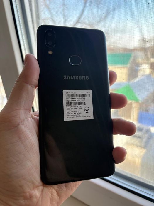 Продам Samsung A10s 32GB