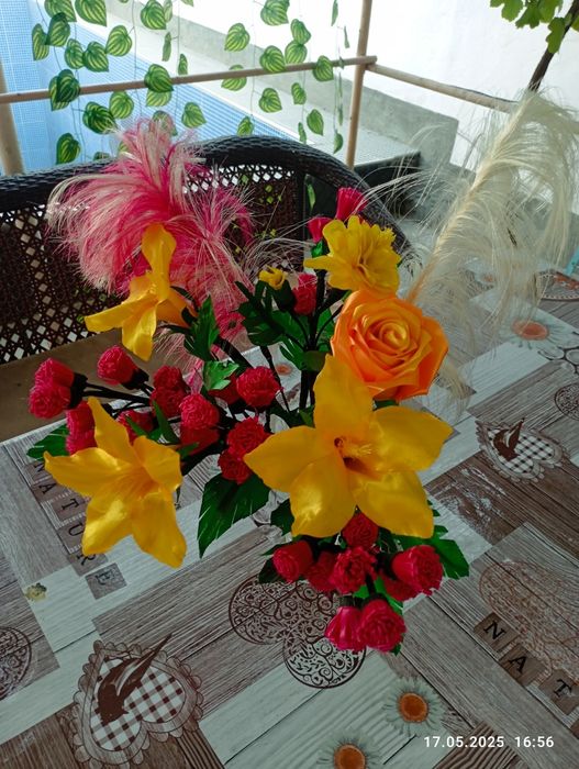 Цветы искусственные из атласной ленты