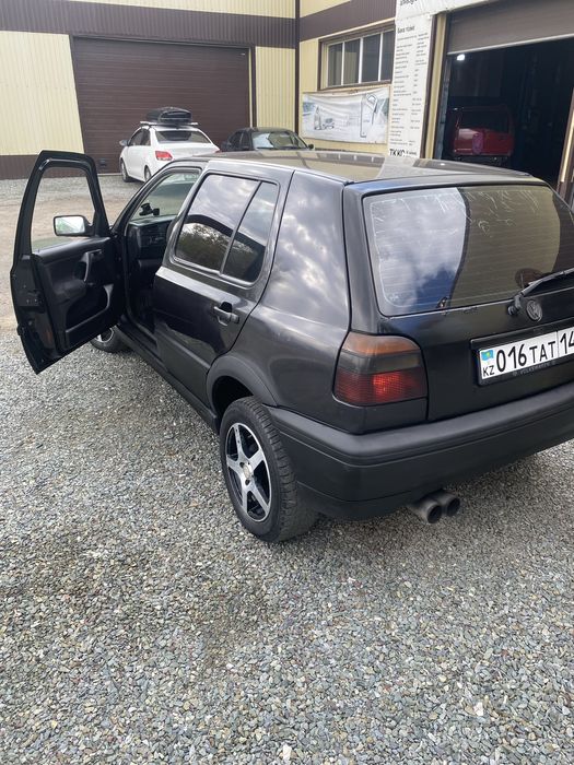 VW Golf 3 продам