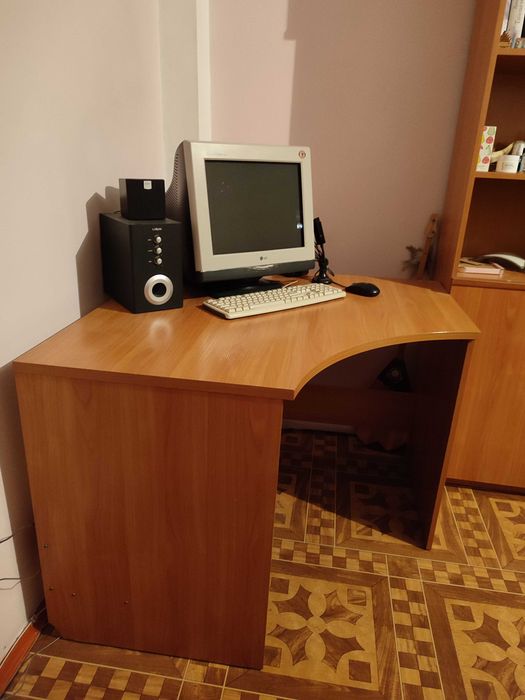 Мебель в детскую или спальню