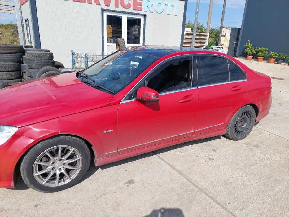 Dezmembram Mercedes C Class W204 2.2 cdi 150 kw An 2011