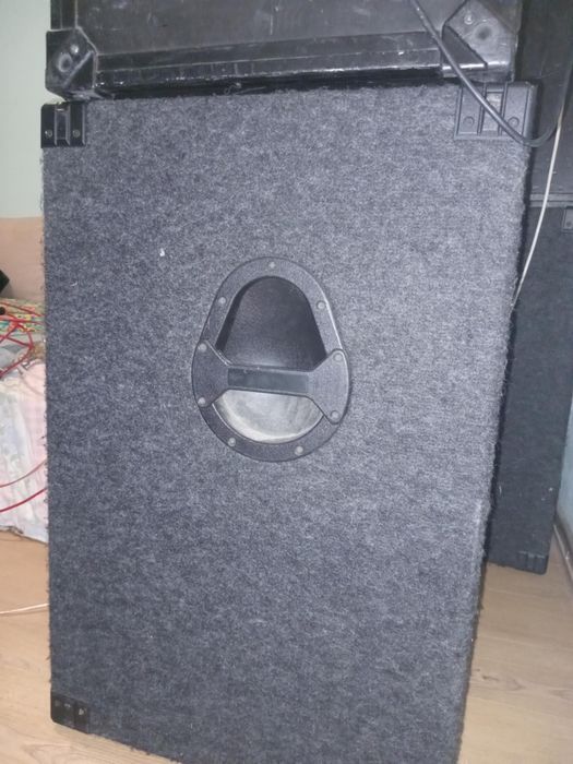 Бас  колони с говорител Oberton 18XB700