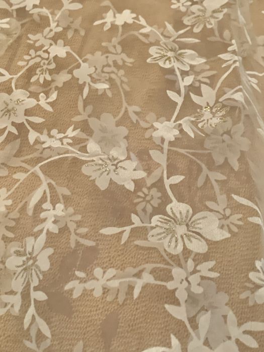 Шторы, тюли 2 комплекта, б/у.