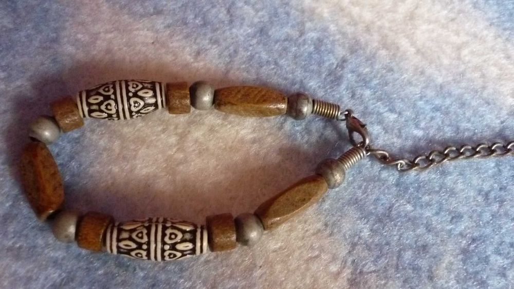 Дамски гривни и висулки