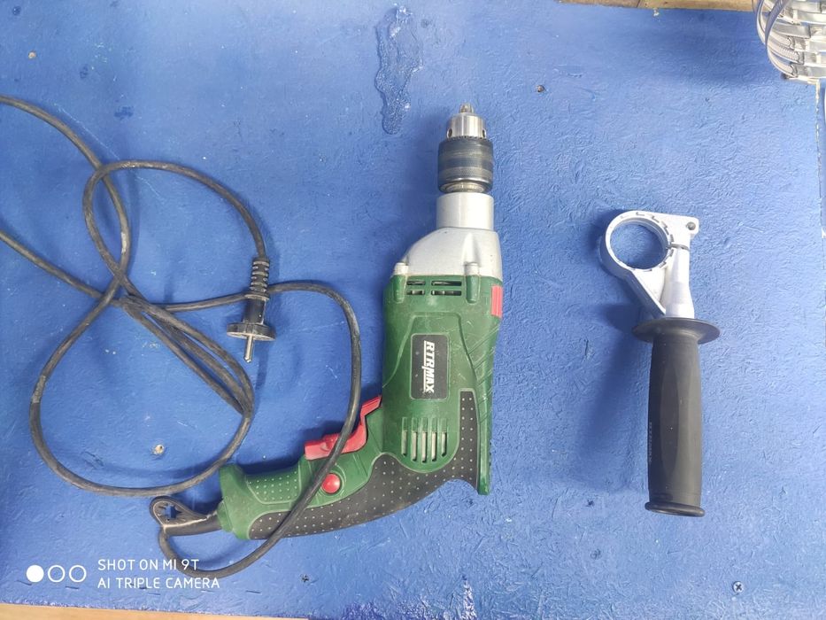 продам срочно шруповерт электричейкий