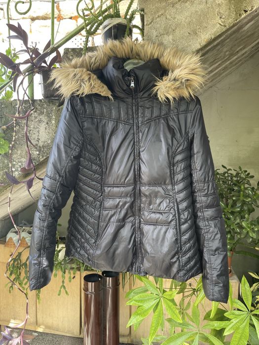 Яке Guess оригинално