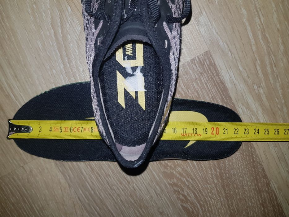 Adidasi Nike Pegasus mărimea 35