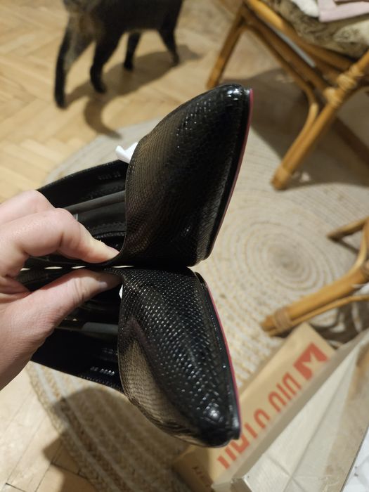 Pantofi negri stiletto