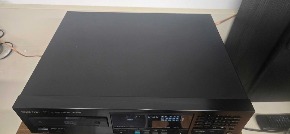 Compact disc  Kenwood  DP 8010