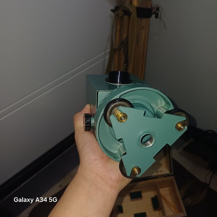 Нивелир оптический