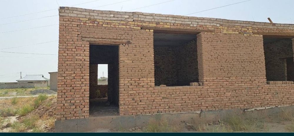 Uy Uchastka 24 sotix Srocho sotiladi Uchqizilda arzon uy