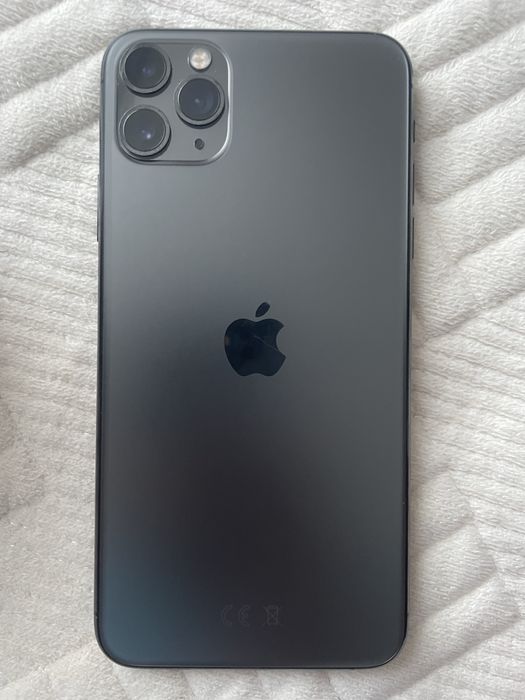 Продам Iphone 11 PRO Max