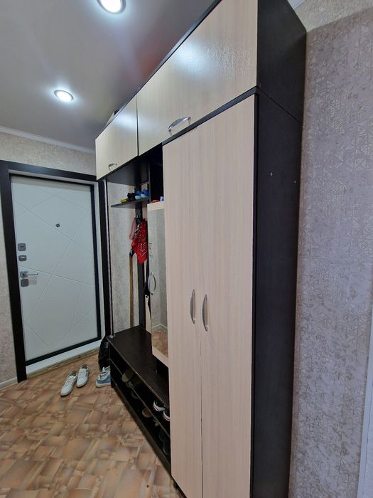 Шкаф для прихожей