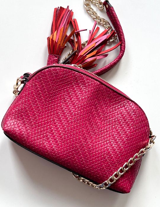 Parfois малка кокетна чанта в хубав цвят