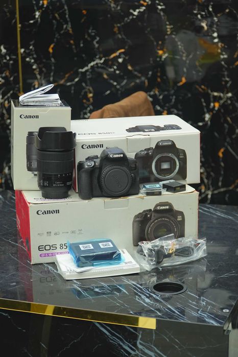 Canon EOS 850D + EF-S 18-135mm USM 4K video kamera sotiladi Sony