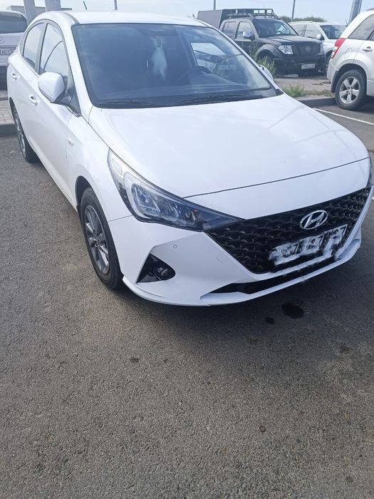 Hyundai Accent 2021 года