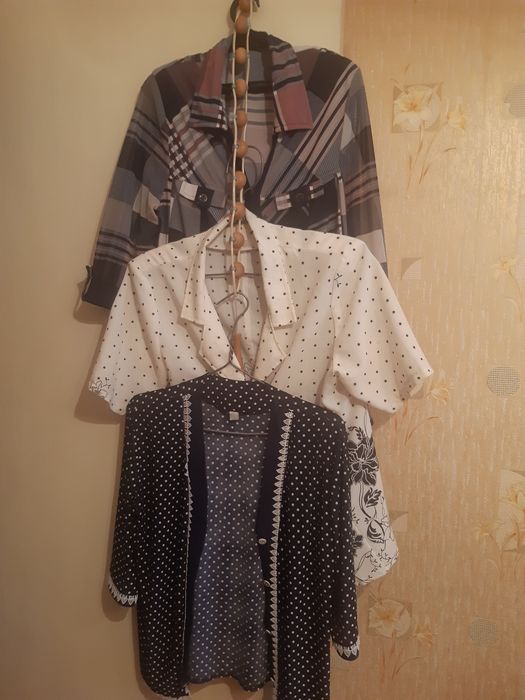 Костюм женский,кофты,юбки