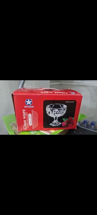 Продам комплект посуды