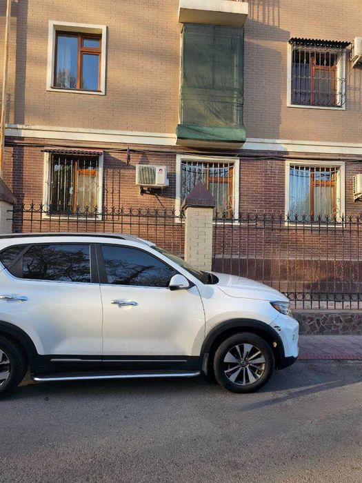 Продаю Kia кроссовер в отличном состоянии