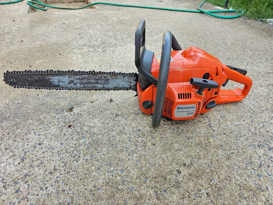Моторна Резачка HUSQVARNA 345. ПЕРФЕКТНА