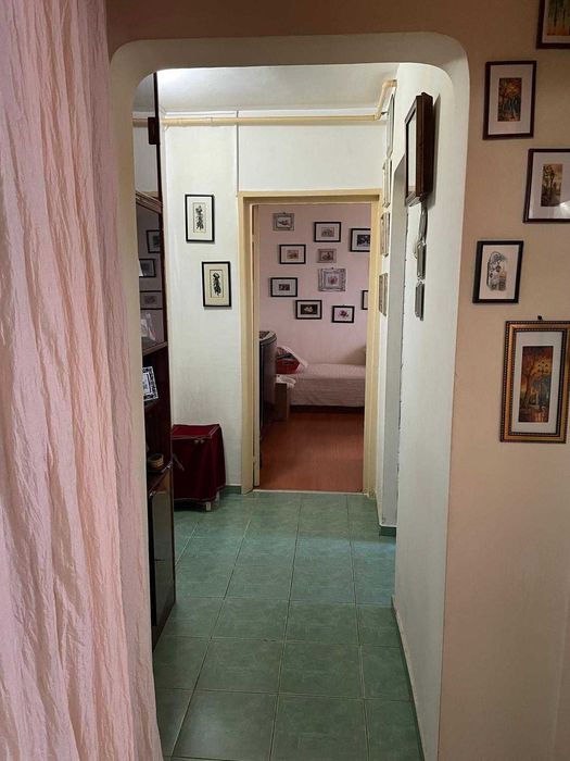 Apartament - 2 camere, decomandat, Ploiesti parc Aurora Vest