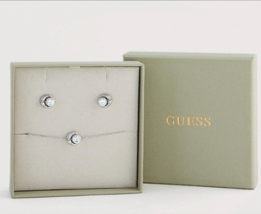 Дамски часовници и бижута Guess,Tommy hilfiger,Swarovski