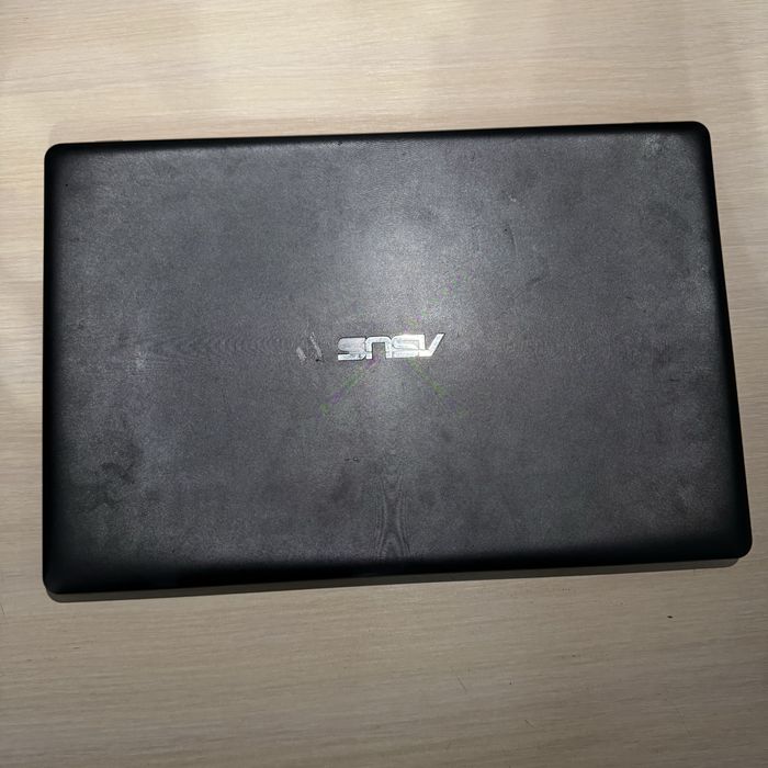 Ноутбук ASUS X550CC