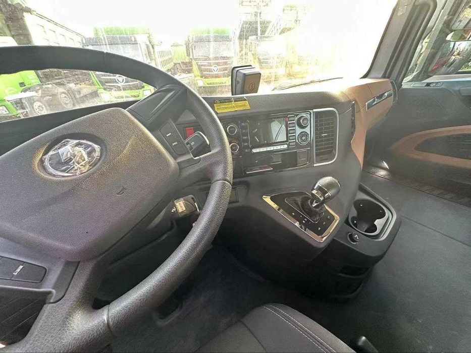 ТЯГАЧ Shacman x5000