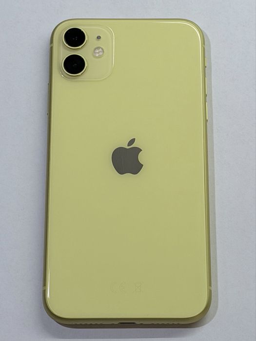 iPhone 11 Yellow 93% battery
