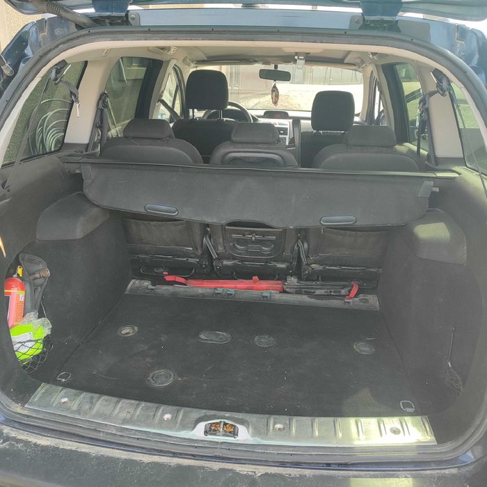 vand Peugeot 307 SW 1.6 AN 2008 DIESEL 4000 LEI