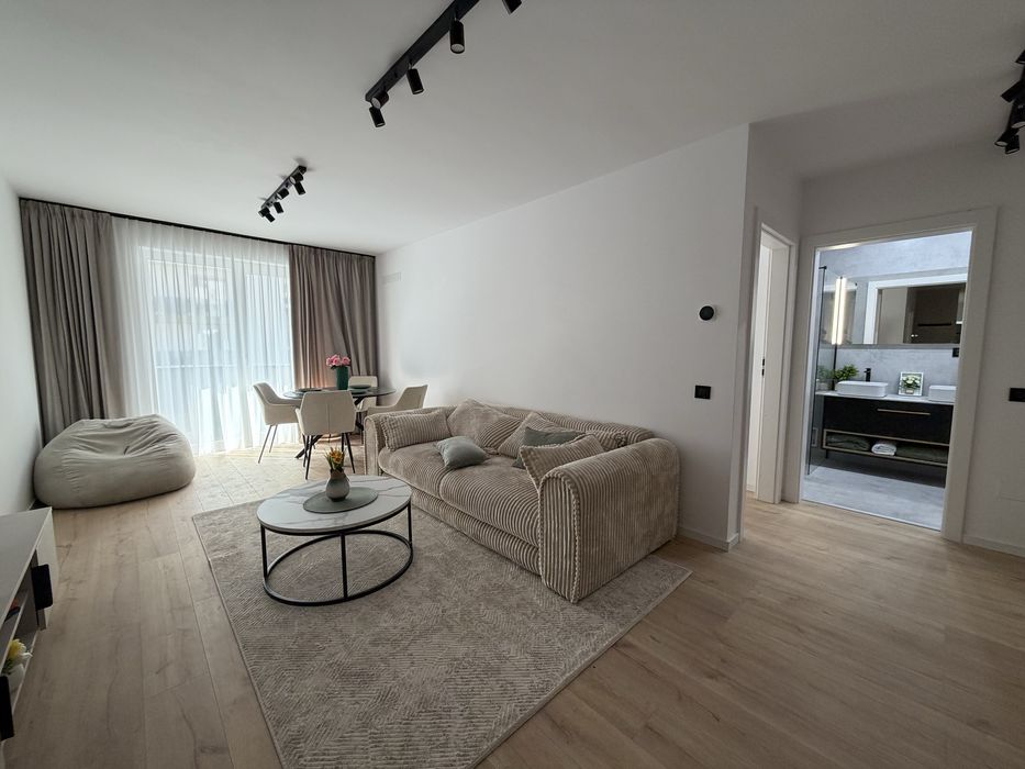 Apartament de 2 camere, bucatarie separata, La Cheie, Elite City