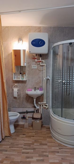 Vând camera cămin tip garsoniera ( .