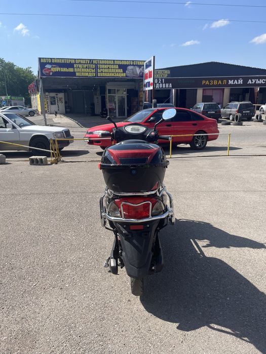 Электро скутер 125 куб