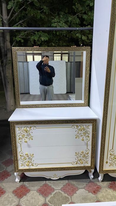 Спальный гарнитур+ доставка