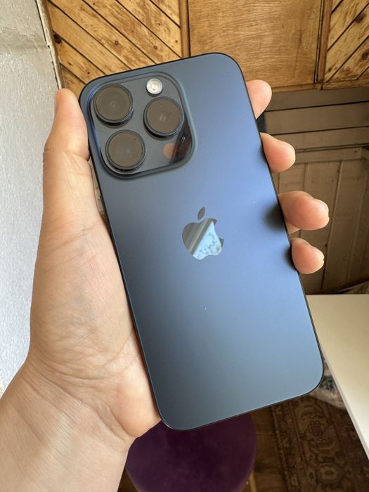 Iphone 15 pro 256гб 83%