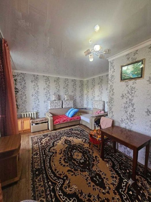 Продам комнату 29,5 кв.м. в центр города.